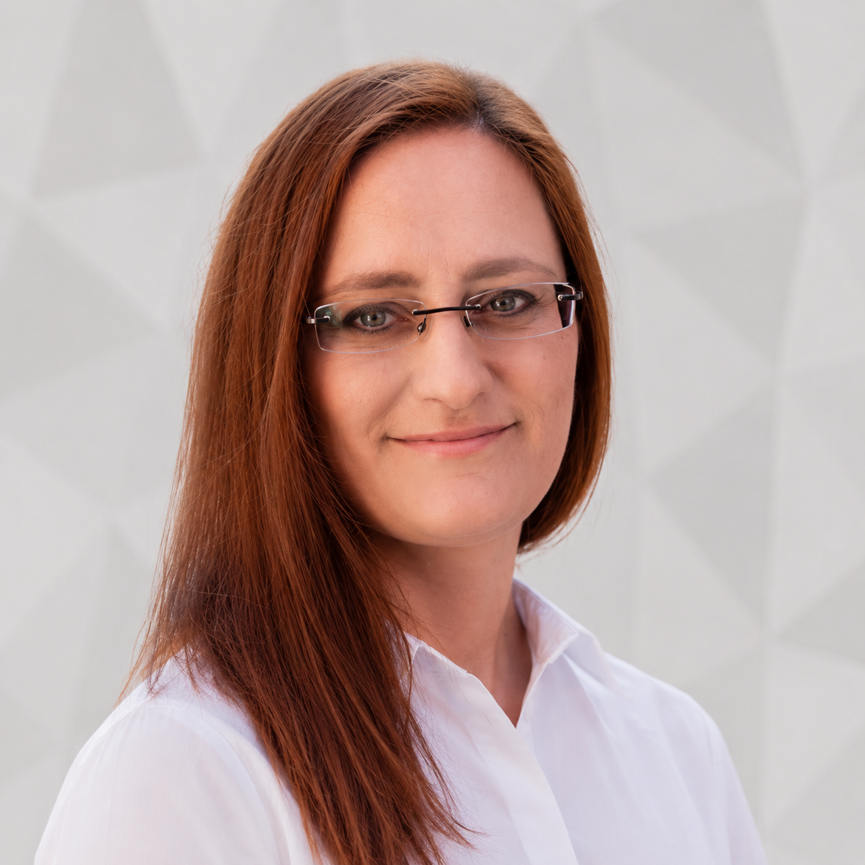 Canan Özcelik-Kulaksiz